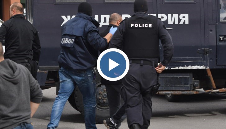 Петте задържани лица са с множество криминални прояви и са осъждани