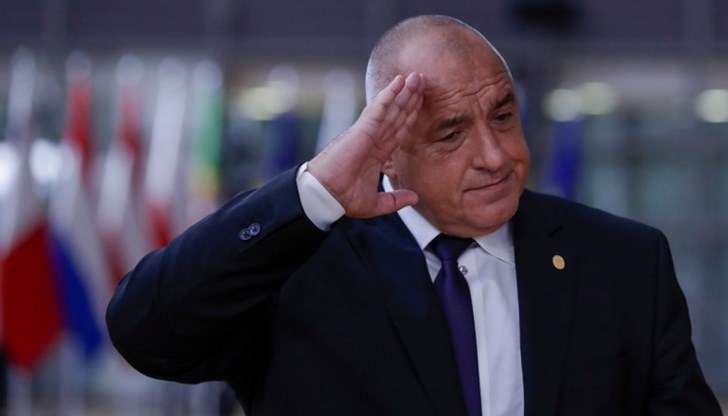 Време е да установим, че когато крадеш и лъжеш системно, когато рушиш принципите на Европейския съюз и брутализираш собствените си граждани, това излиза на преден план