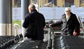 „Зелените коридори“ създават опашки и рискови струпвания на хора пред магазините