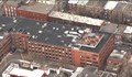 Десетки заложници са затворени на покрив в техно център в Монреал