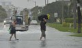 Бурята „Ета“ връхлетя Флорида