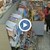 Граждански арест: Продавачка и клиент в магазин задържаха крадец