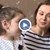 Майка: В русенските училища няма  комуникатори, които да помагат на невербалните деца