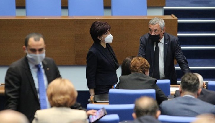 Депутатите гласуват на първо четене промените в Закона за здравето, предложени от ГЕРБ
