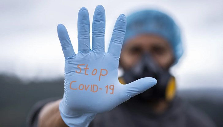 Предвижда се пълно затваряне на всички учреждения с изключение на аптеки, хранителни магазини, държавни и общински учреждения, бензиностанции и банки за срок от три седмици Предвижда се пълно затваряне на всички учреждения с изключение на аптеки, хранителни магазини, държавни и общински учреждения, бензиностанции и банки за срок от три седмици