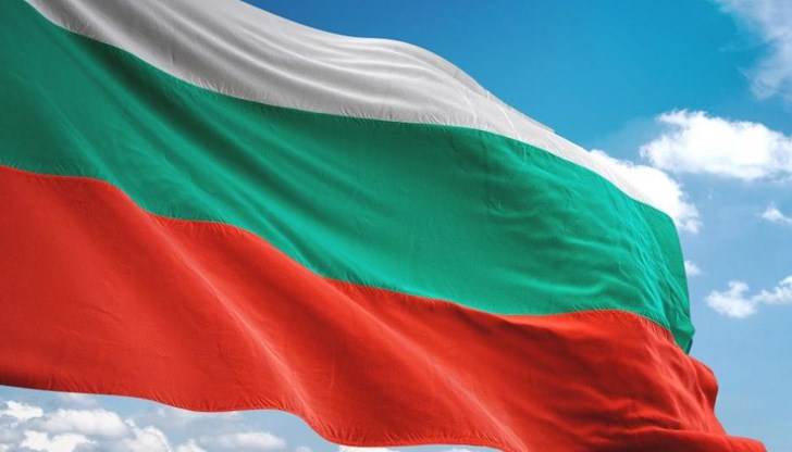 54% биха заменили демократичните си права срещу "съхраняване на изконни ценности". Ха така, каква ще е тази демокрация, дето не защитава ценностите ни, не е ли тъкмо това формулата на авторитаризма 54% биха заменили демократичните си права срещу "съхраняване на изконни ценности". Ха така, каква ще е тази демокрация, дето не защитава ценностите ни, не е ли тъкмо това формулата на авторитаризма