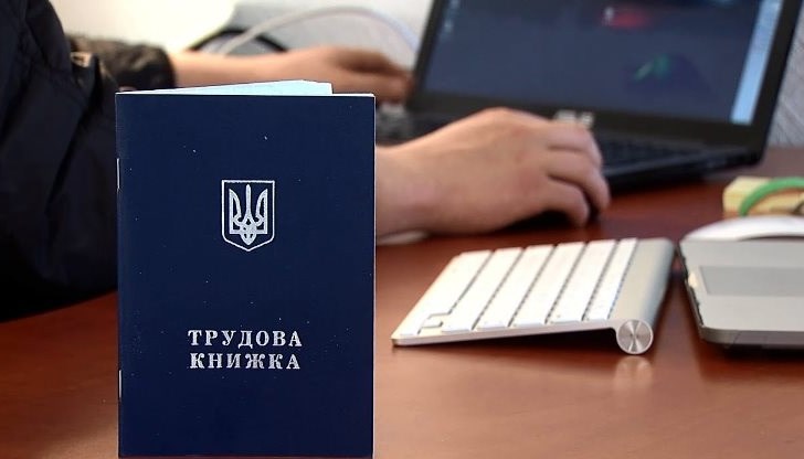 Мотивите са, че мерките за борба с коронавируса ще продължат и през следващата година и така ще се гарантират правата на работниците Мотивите са, че мерките за борба с коронавируса ще продължат и през следващата година и така ще се гарантират правата на работниците