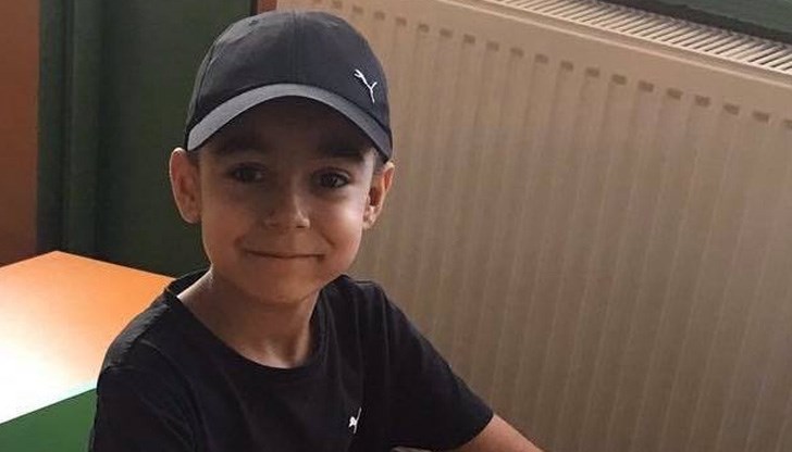 Храброто момче отлетя при ангелите в навечерието на Архангелова Задушница Храброто момче отлетя при ангелите в навечерието на Архангелова Задушница