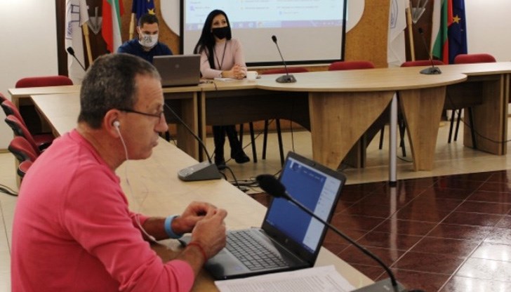 Поради големия интерес от страна на медиците, такова обучение се предвижда да се провежда всеки месец Поради големия интерес от страна на медиците, такова обучение се предвижда да се провежда всеки месец