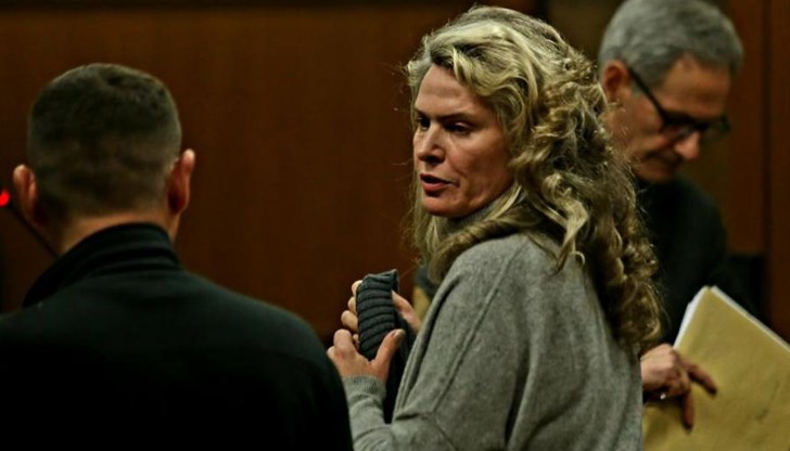 Последните две съдебни решения за Динева и Тумпаров поставят въпроса дали служителите на НАП-София, които са се занимавали с близките на Божков, са действали некомпетентно или под натиск