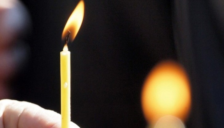 На задушница посещаваме гробовете на нашите близки На задушница посещаваме гробовете на нашите близки