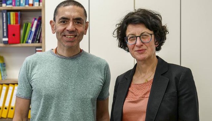 Угур Шахин и съпругата му Йозлем Тюречи, учените създали ваксината срещу коронавирус