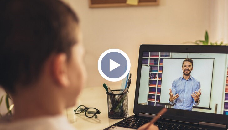 Заради големия брой заразени учители двамата министри - на здравето и просветата, вече обсъждат въвеждане на масови скрининг тестове за учителите у нас