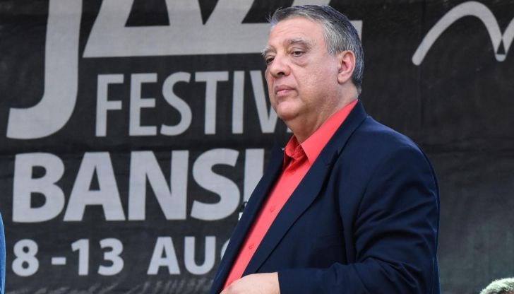 Послание към семейството на д-р Емил Илиев, който бе покосен от Covid-19 Послание към семейството на д-р Емил Илиев, който бе покосен от Covid-19