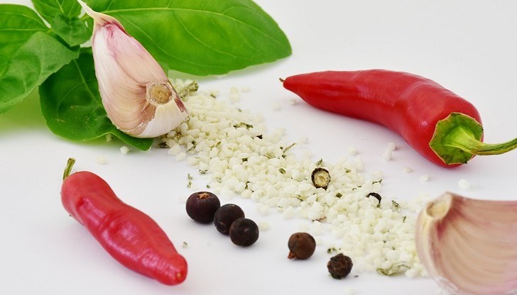 Хрянът, чесънът и босилекът имат полезни свойства срещу вируси