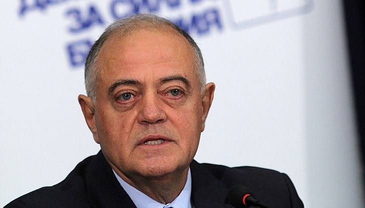 Големият проблем на правителството е, че 70% от хората не му вярват Големият проблем на правителството е, че 70% от хората не му вярват