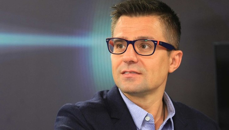 Андрей е в доброволна изолация, така че да не зарази най-близките си хора