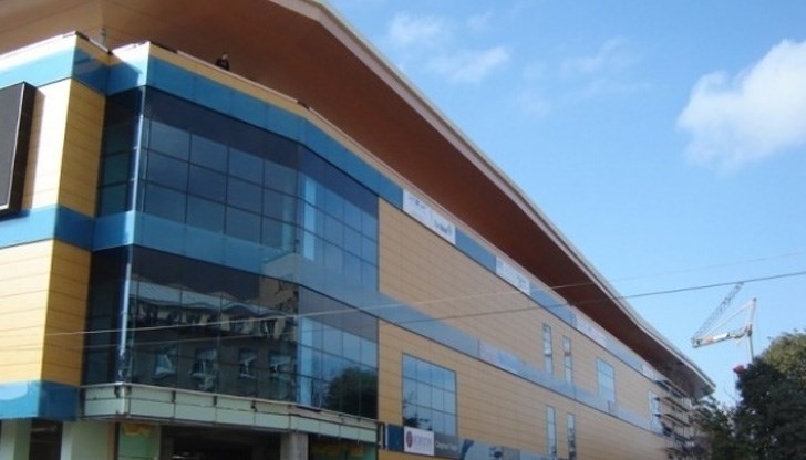 За русенци остава да се надяват, че новият собственик има идея за какво да използва новата си придобивка