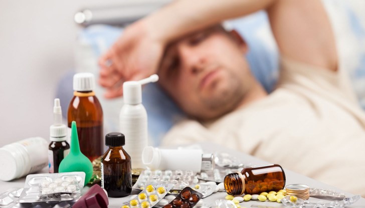 Възрастните хора са най-уязвими по отношение на грипа и COVID-19