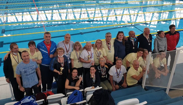 Всички участници изразиха благодарност на организаторите от плувен клуб „Черноморец“