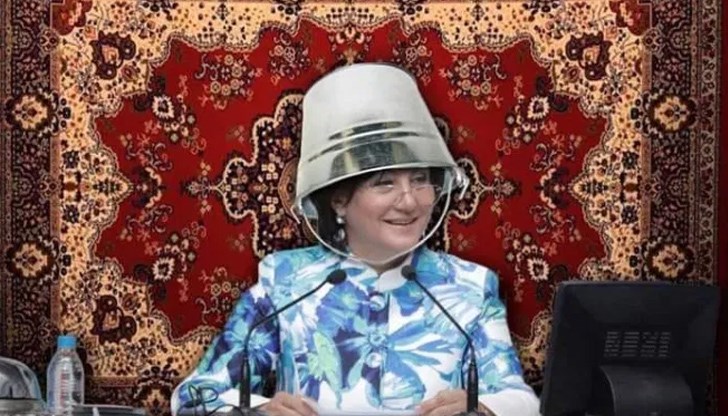 „Подаръкът“ е специално оторизиран от „щедрата дарителката“ Караянчева