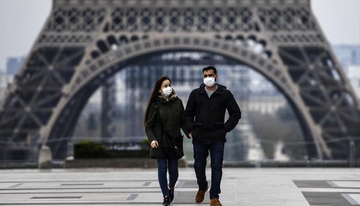 То дава на правителството правомощието да ограничава някои права на гражданите в цялата страна То дава на правителството правомощието да ограничава някои права на гражданите в цялата страна