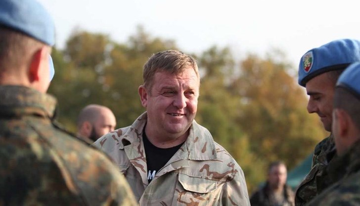 Каракачанов обмислял да подпише такава заповед в понеделник