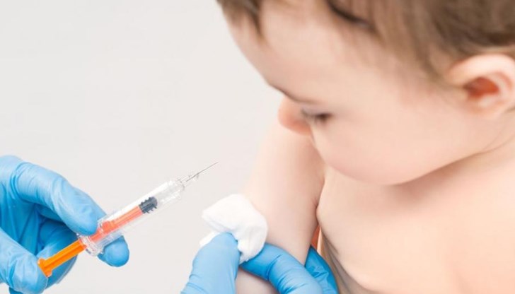 Ваксината срещу морбили, паротит и рубеола, позната като ваксина MMR II, може да подейства като щит срещу коронавируса