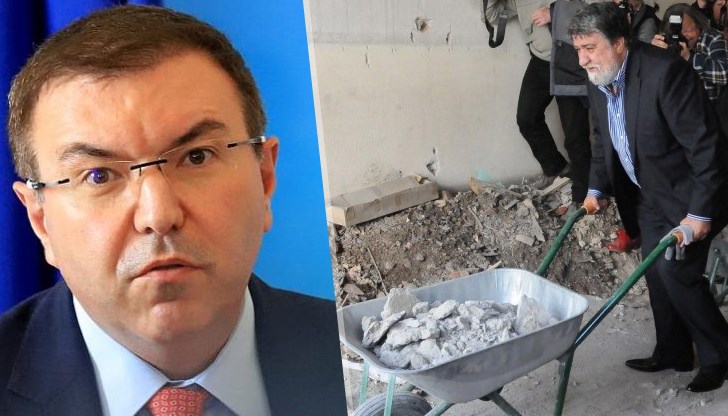 Момент, материали малко пренасям и почвам да правя веждите! Момент, материали малко пренасям и почвам да правя веждите!