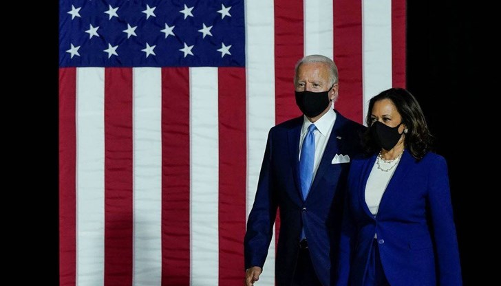 Новоизбраният президент Джо Байдън призова американците да носят маски за борба с коронавируса