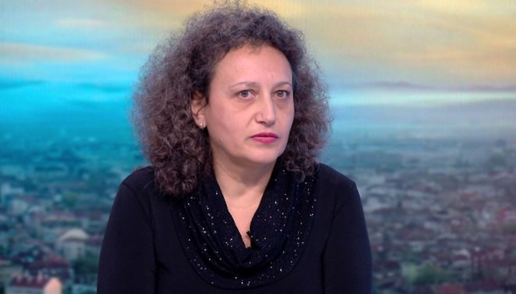 Не знам защо в нашата държава се прие, че диагнозата коронавирус се поставя само с PCR Не знам защо в нашата държава се прие, че диагнозата коронавирус се поставя само с PCR