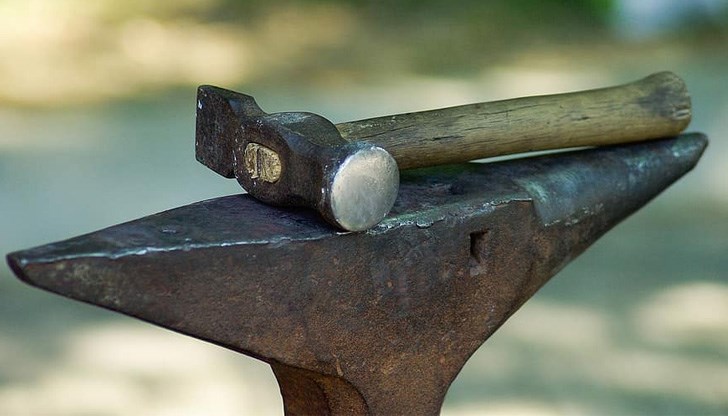 Крадците са на 10 и на 12 години Крадците са на 10 и на 12 години