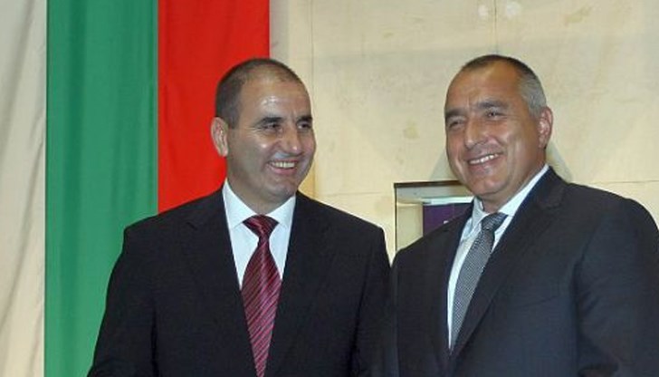 Дори името на партията беше измислица на съветниците на фондацията на ХСС Ханс Зайдел Дори името на партията беше измислица на съветниците на фондацията на ХСС Ханс Зайдел