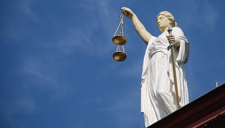 По случая е възложена проверка, в хода на която ще се установи налице ли са достатъчно данни за извършено престъпление от общ характер и по кой текст от Наказателния кодекс