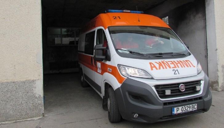 Линейка е чакала 4 часа пред болницата