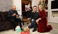 Прекрасна Коледа и Весела Нова година пожелава семейство Нуневи на русенци
