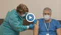 В "Пирогов" пръв се ваксинира проф. Асен Балтов