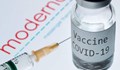 “Мoderna“ тества ваксината си срещу Covid-19 и върху юноши