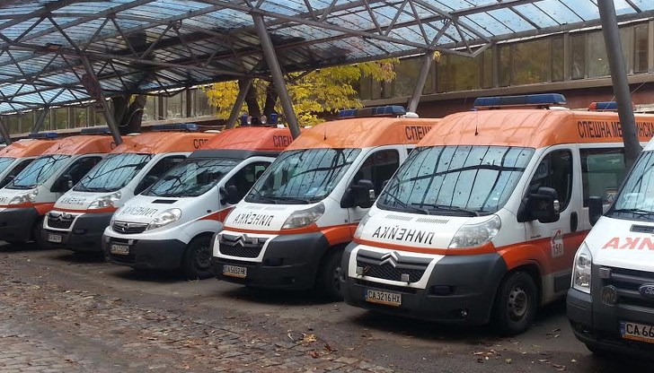 Ваксинирането ще бъде "след дъжд качулка", каза д-р Димитър Шандурков Ваксинирането ще бъде "след дъжд качулка", каза д-р Димитър Шандурков