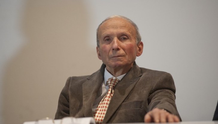 Един от най-големите съвременни познавачи на македонския въпрос изпрати писмо до премиера Един от най-големите съвременни познавачи на македонския въпрос изпрати писмо до премиера