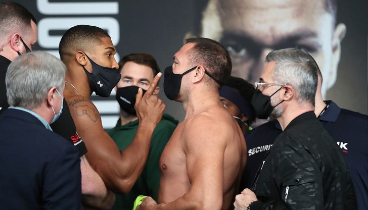 Официално галавечерта започва в 20:00 часа