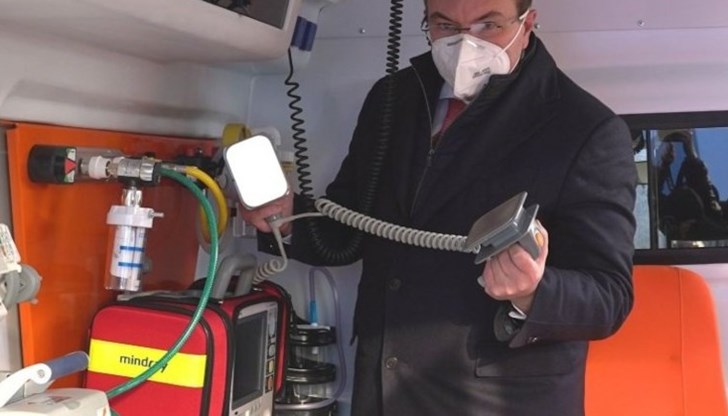 Новите оборудвани автомобили са предназначени за градовете Бургас, Варна, Велико Търново, Пловдив, Русе, Сливен и Стара Загора Новите оборудвани автомобили са предназначени за градовете Бургас, Варна, Велико Търново, Пловдив, Русе, Сливен и Стара Загора