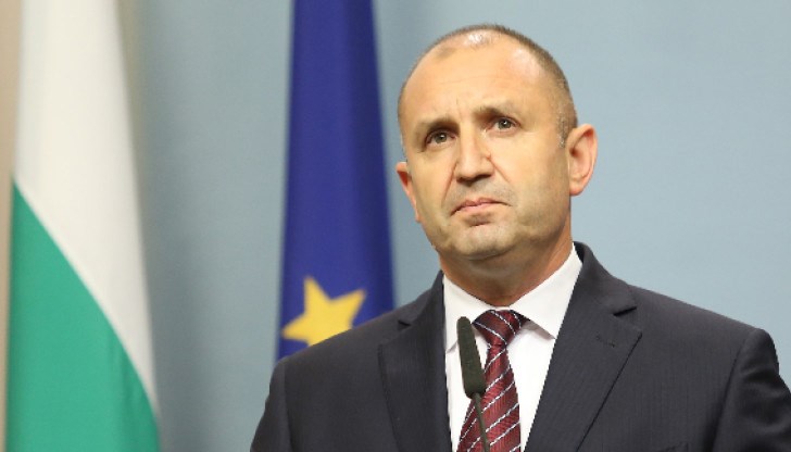 Проф. Хаджикосев бе блестящ ерудит и интелектуалец Проф. Хаджикосев бе блестящ ерудит и интелектуалец