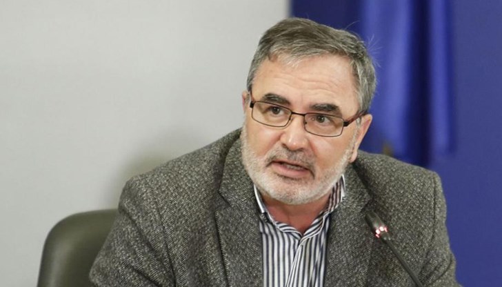 Доц. Кунчев: Документът ще може да се ползва при пътуване и за други цели