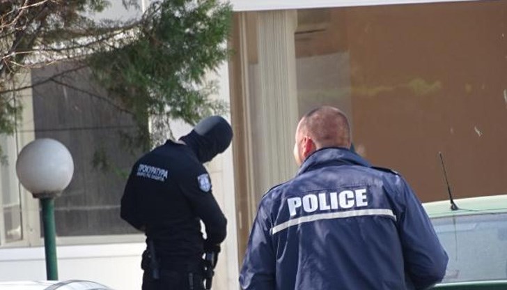 Действията по разследването са извършени от служители на Криминална полиция при ОД на МВР-Разград под ръководството на ОП-Разград