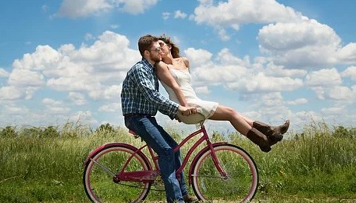 Учени от университета в Илинойс потвърждават, че има само 4 типа двойки Учени от университета в Илинойс потвърждават, че има само 4 типа двойки