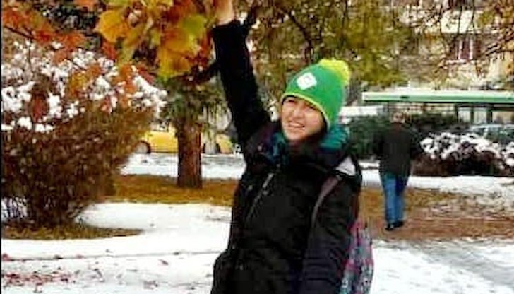 Чана Лозева е завършила ландшафтна архитектура в Лесотехнически университет – София Чана Лозева е завършила ландшафтна архитектура в Лесотехнически университет – София