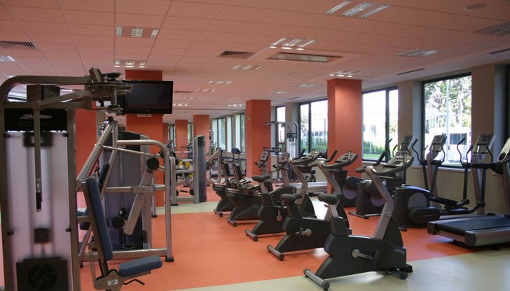 В дългосрочен план хората психологически свикват с мисълта, че тази зали не са безопасни, а вентилацията е отлична В дългосрочен план хората психологически свикват с мисълта, че тази зали не са безопасни, а вентилацията е отлична