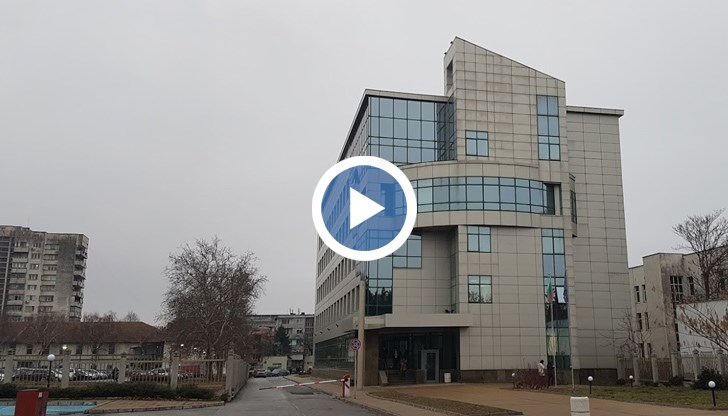 От офиса на НАП в Русе напомнят също, че до края на декември работниците или служителите трябва да представят необходимите документи пред своите работодатели по основното трудово правоотношение, ако искат чрез тях да ползват данъчните облекчения за деца