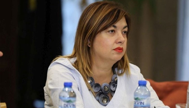 Алисе Муртезова днес внесе официално в деловодството на Общината сигнал до кмета Пенчо Милков